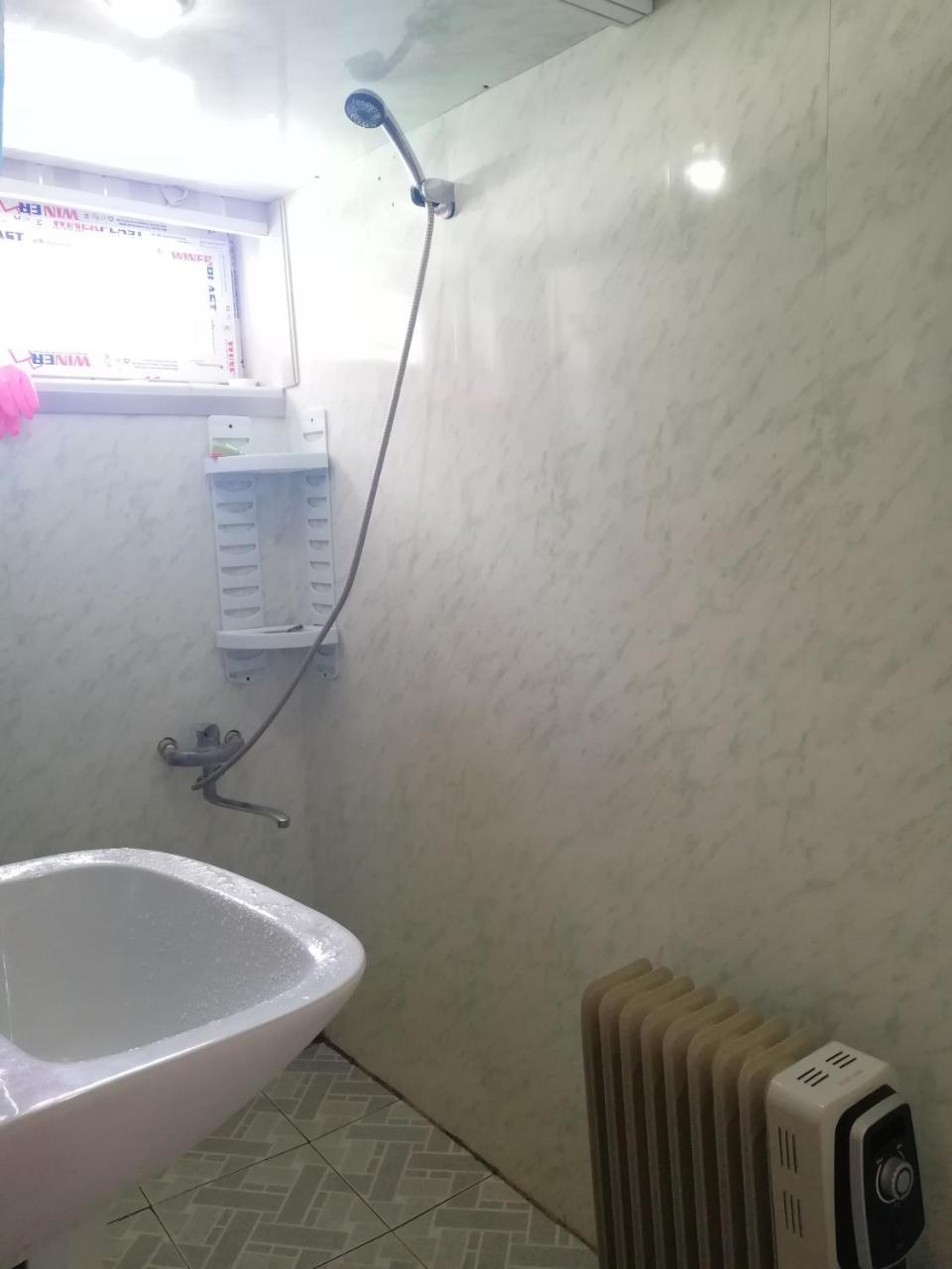 Nora'S Guesthouse Zhabeshi Esterno foto