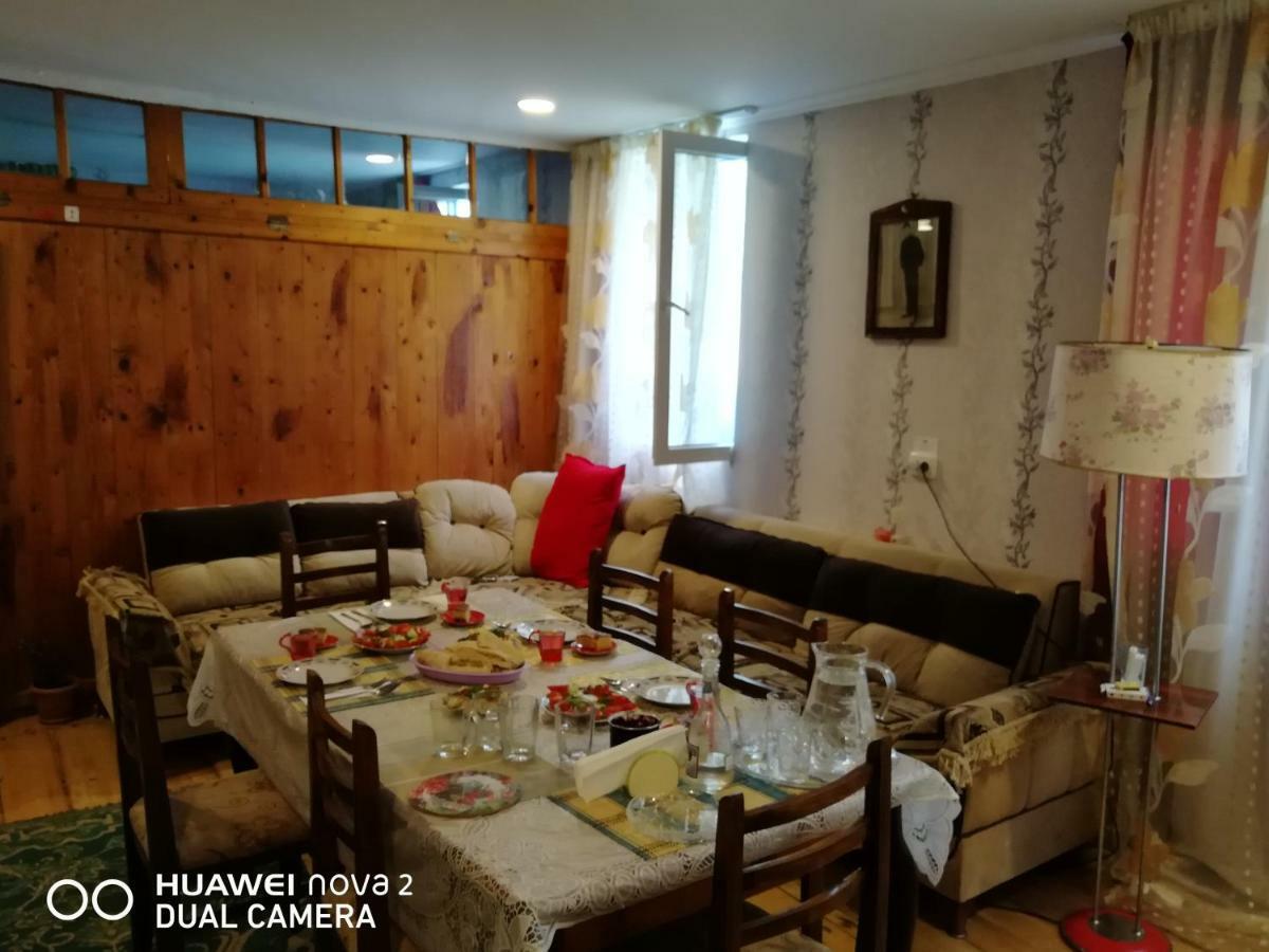 Nora'S Guesthouse Zhabeshi Esterno foto